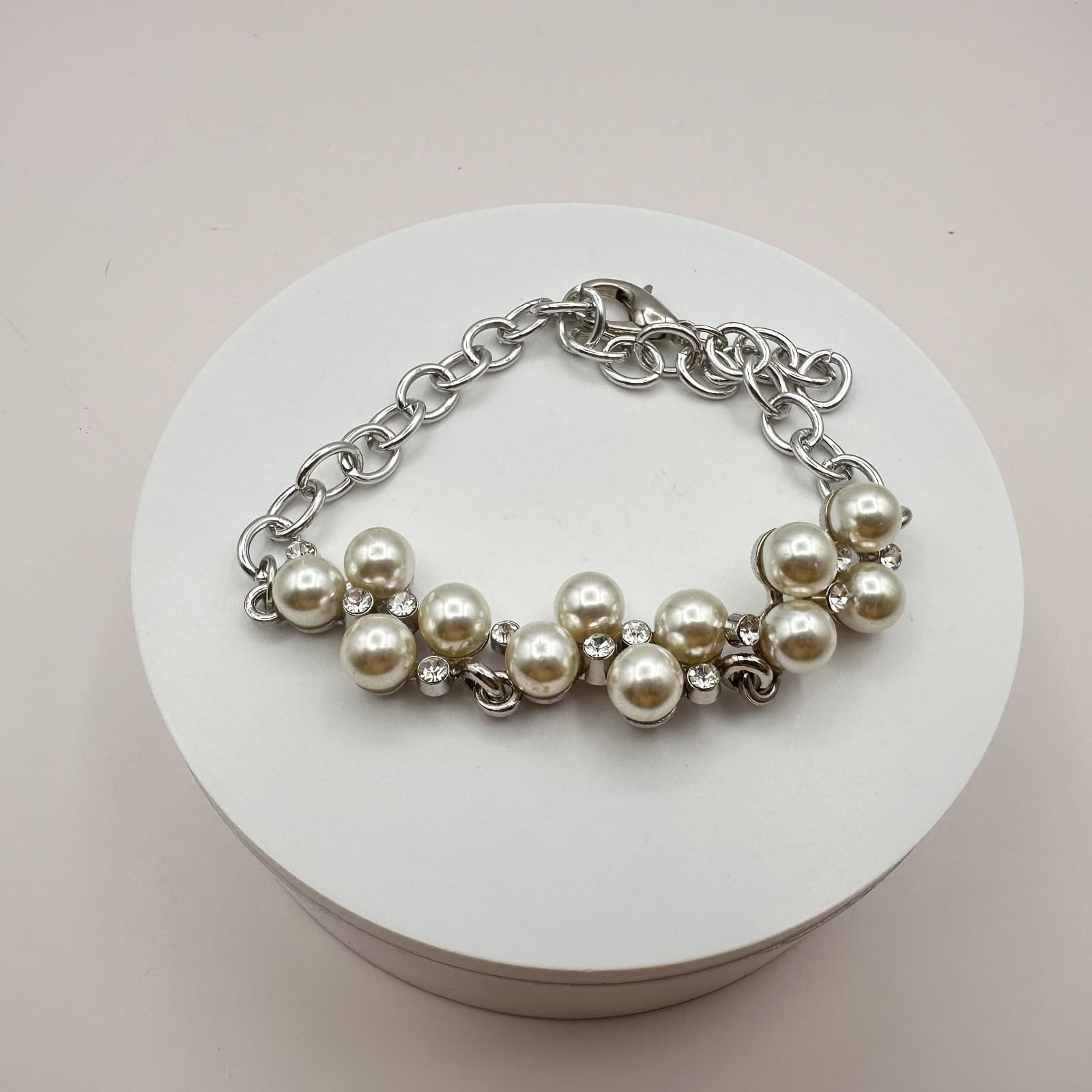 Vintage 90s Silver Tone Faux Pearl Rhinestone Bracelet Women's Classic Jewelry - Thumbnail 8