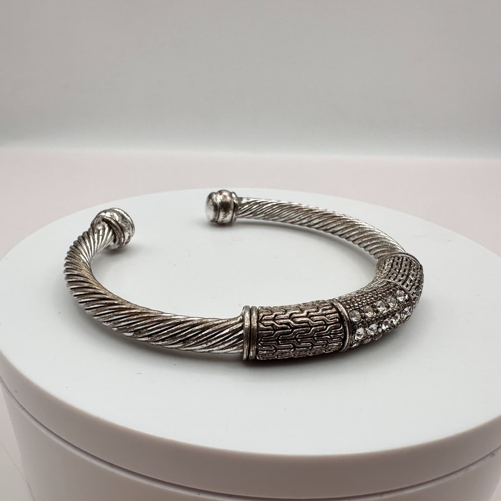 Vintage 90s Clear Glass Silver Tone Cable Cuff Bracelet Boho Textured Jewelry - Thumbnail 2