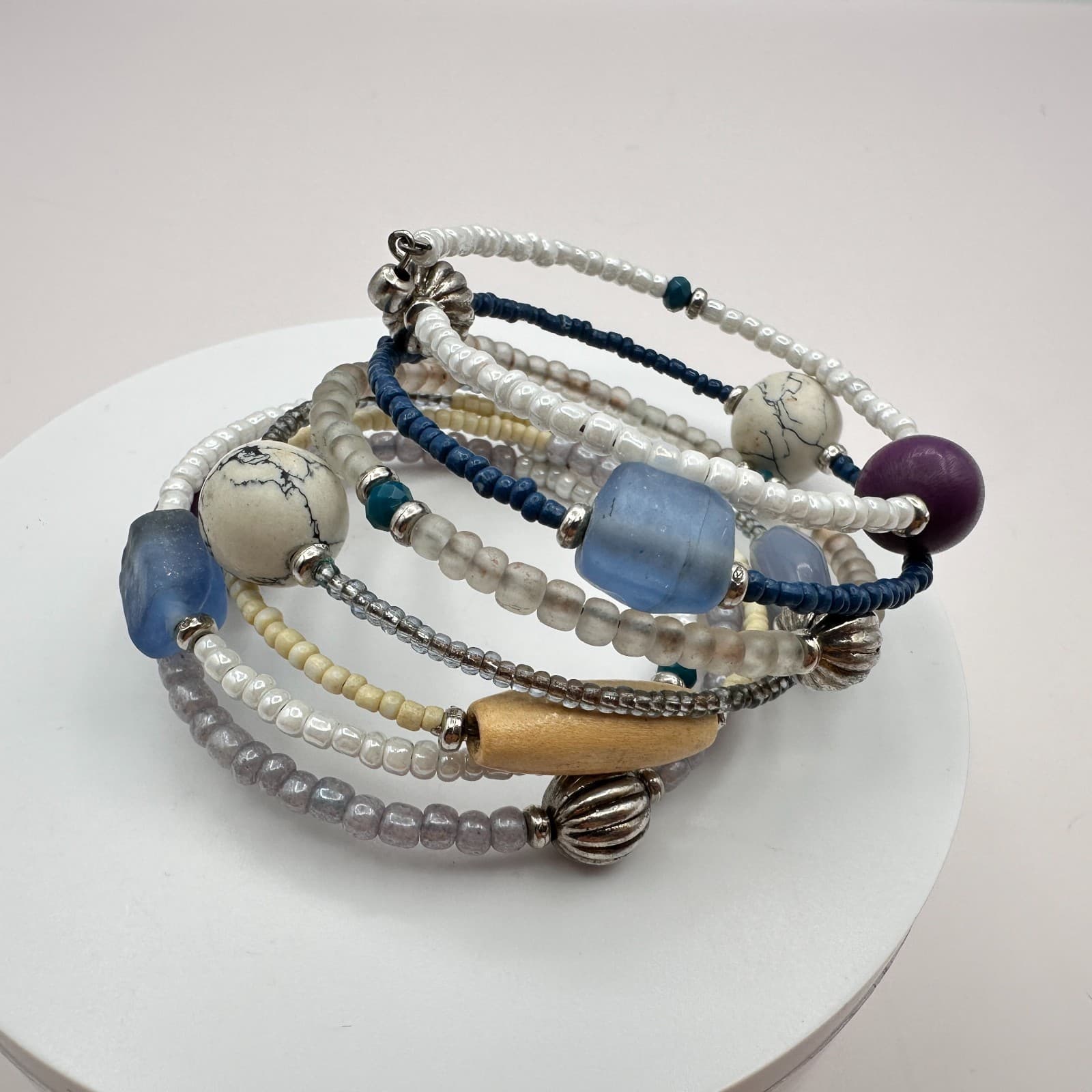 Vintage 90s Multi-Strand Wrap Bracelet Glass Beads Boho Women's Fashion Jewelry - Thumbnail 3
