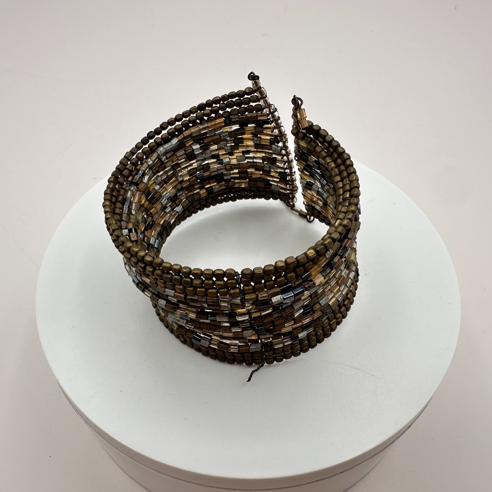 Vintage 90s Bronze Tone Multi Strand Glass Seed Bead Coil Cuff Bracelet Jewelry - Thumbnail 2
