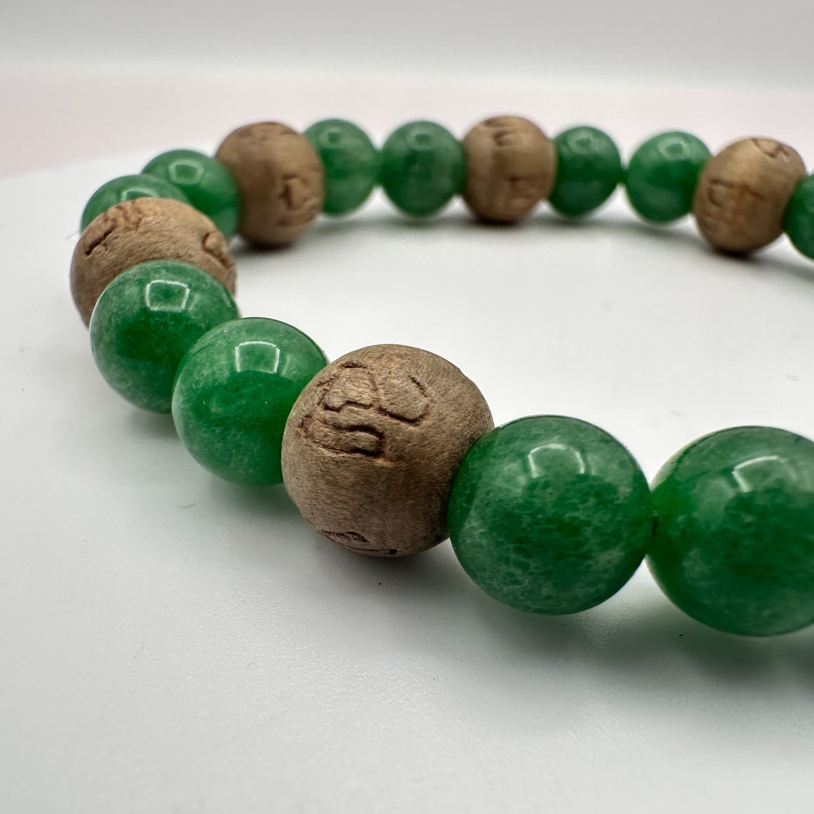 Vintage 90s Green Beaded Stretch Bracelet Carved Wooden Boho Women's Jewelry Y2K - Thumbnail 5
