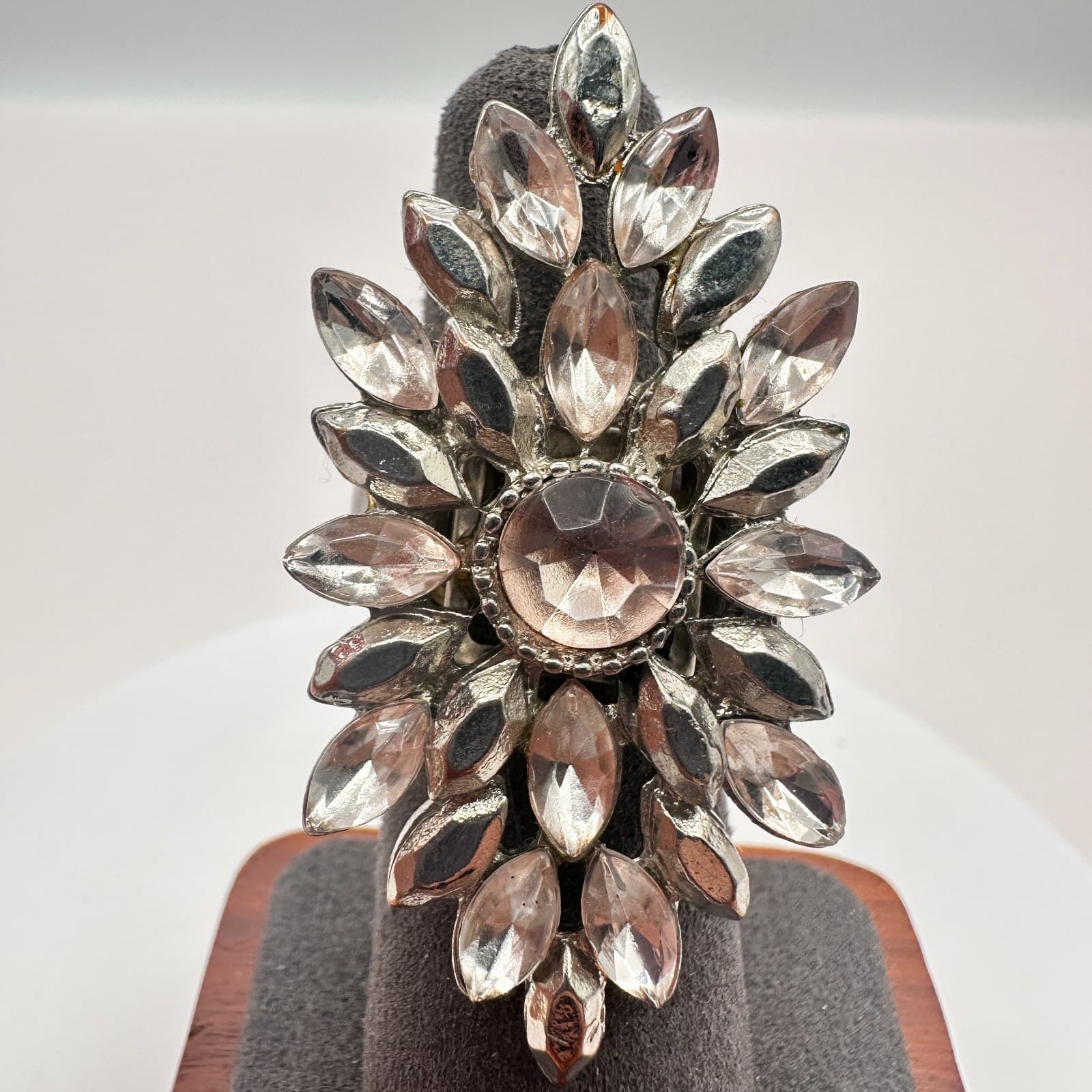 Vintage Y2K Clear Rhinestone Floral Ring Silver Tone Statement Women's Jewelry
