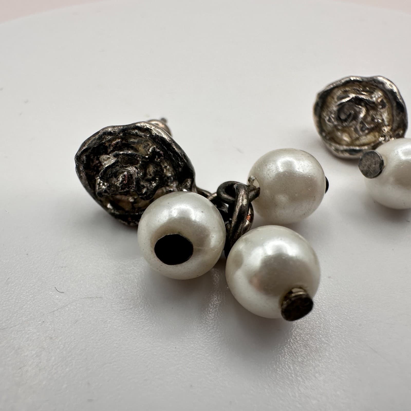 Vintage 90s Silver Tone Faux Pearl Dangle Earrings Women's Classic Jewelry Bib - Thumbnail 4