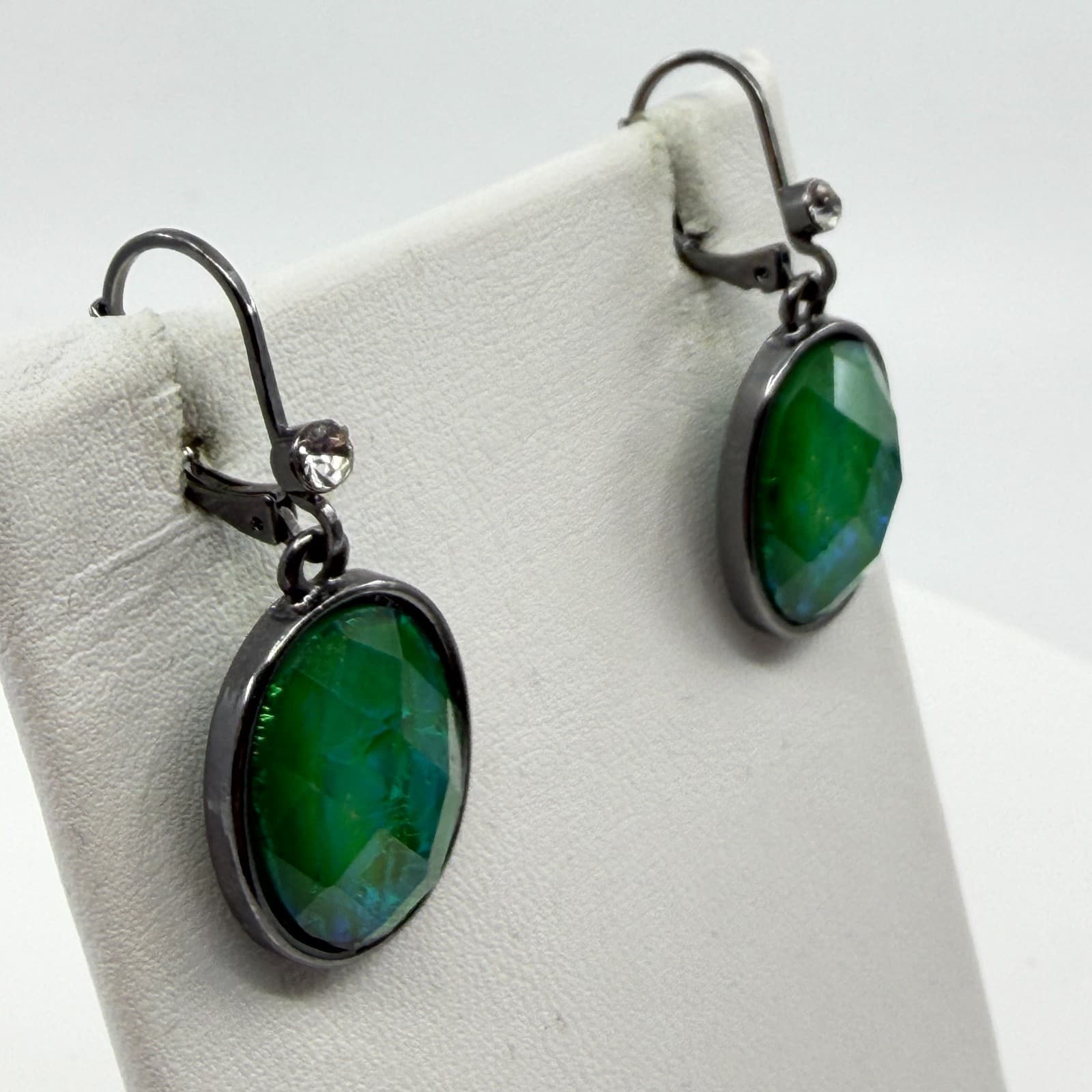 Y2K Dark Metal Green Crystal Dangle Earrings Oval Statement Jewelry Gift Idea - Thumbnail 5