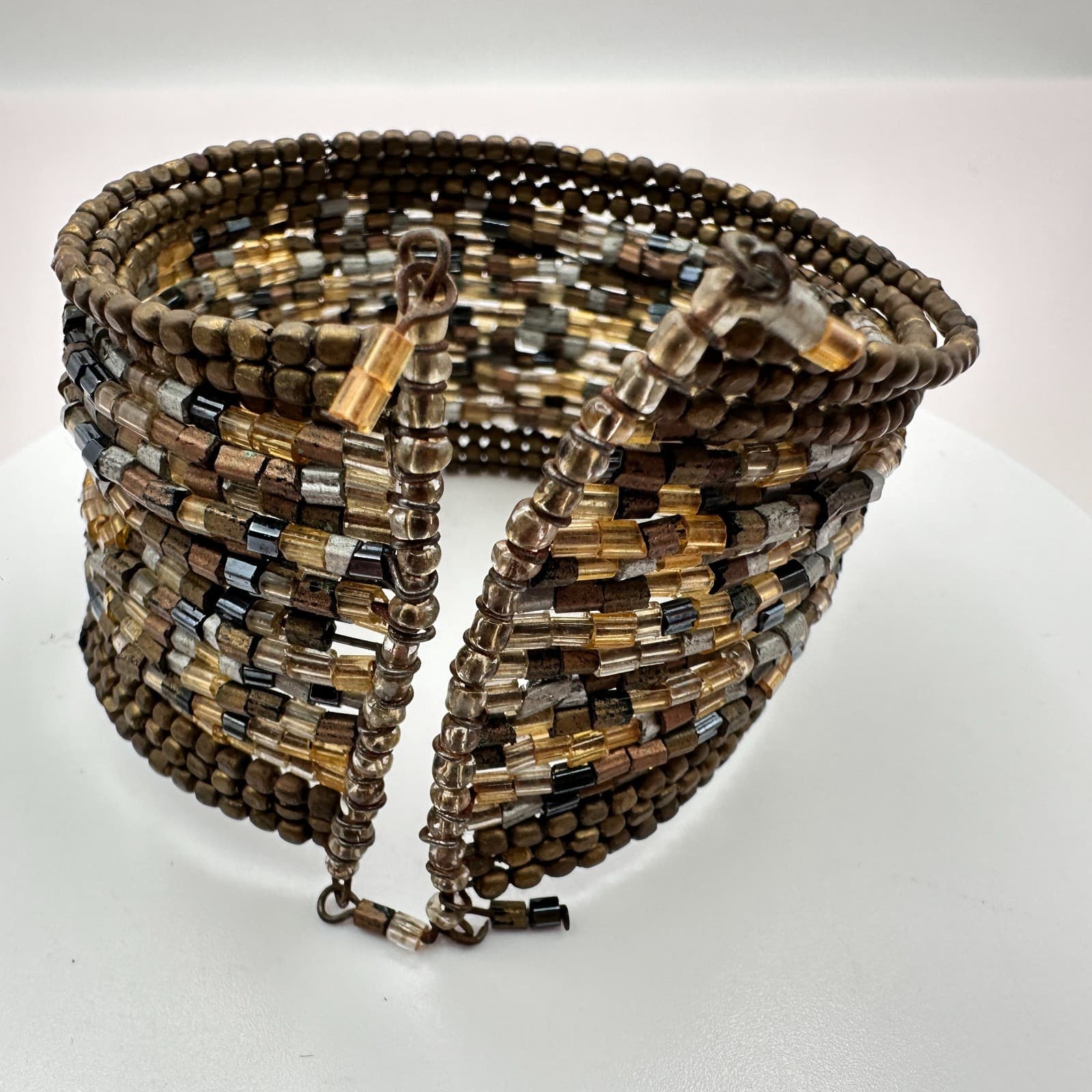 Vintage 90s Bronze Tone Multi Strand Glass Seed Bead Coil Cuff Bracelet Jewelry - Thumbnail 6