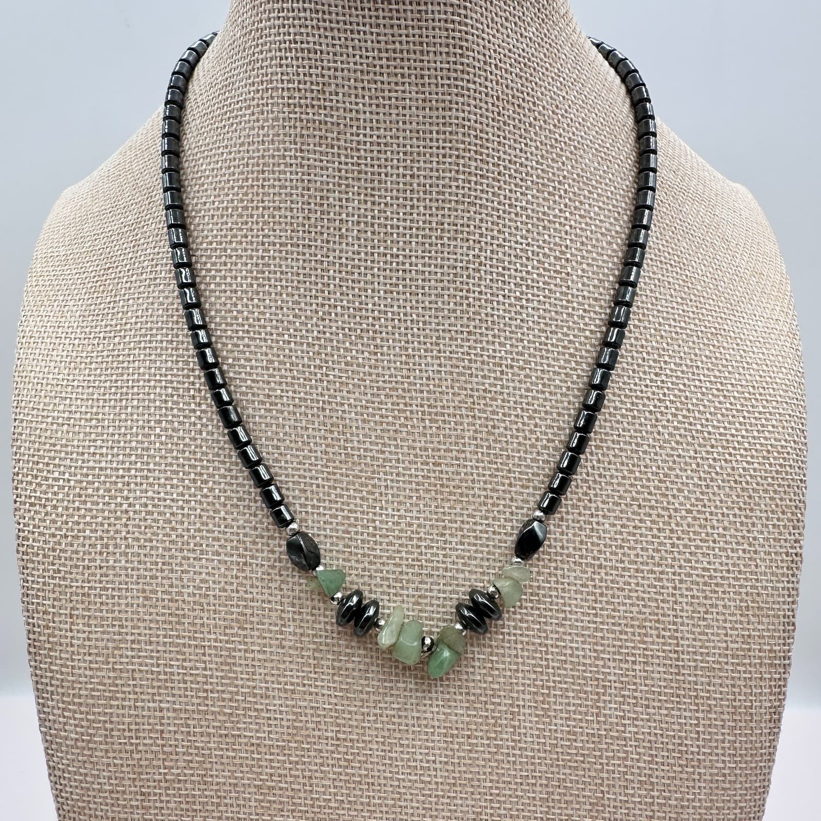 Vintage Y2K Silver Tone Adventurine Chip Beaded Necklace Women's Classic Jewelry - Thumbnail 2