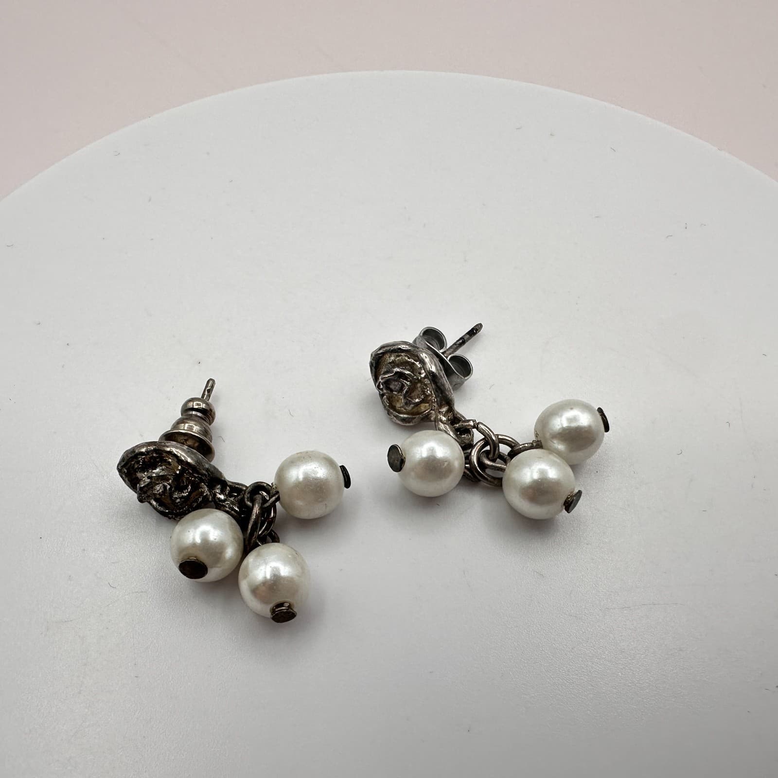 Vintage 90s Silver Tone Faux Pearl Dangle Earrings Women's Classic Jewelry Bib - Thumbnail 3