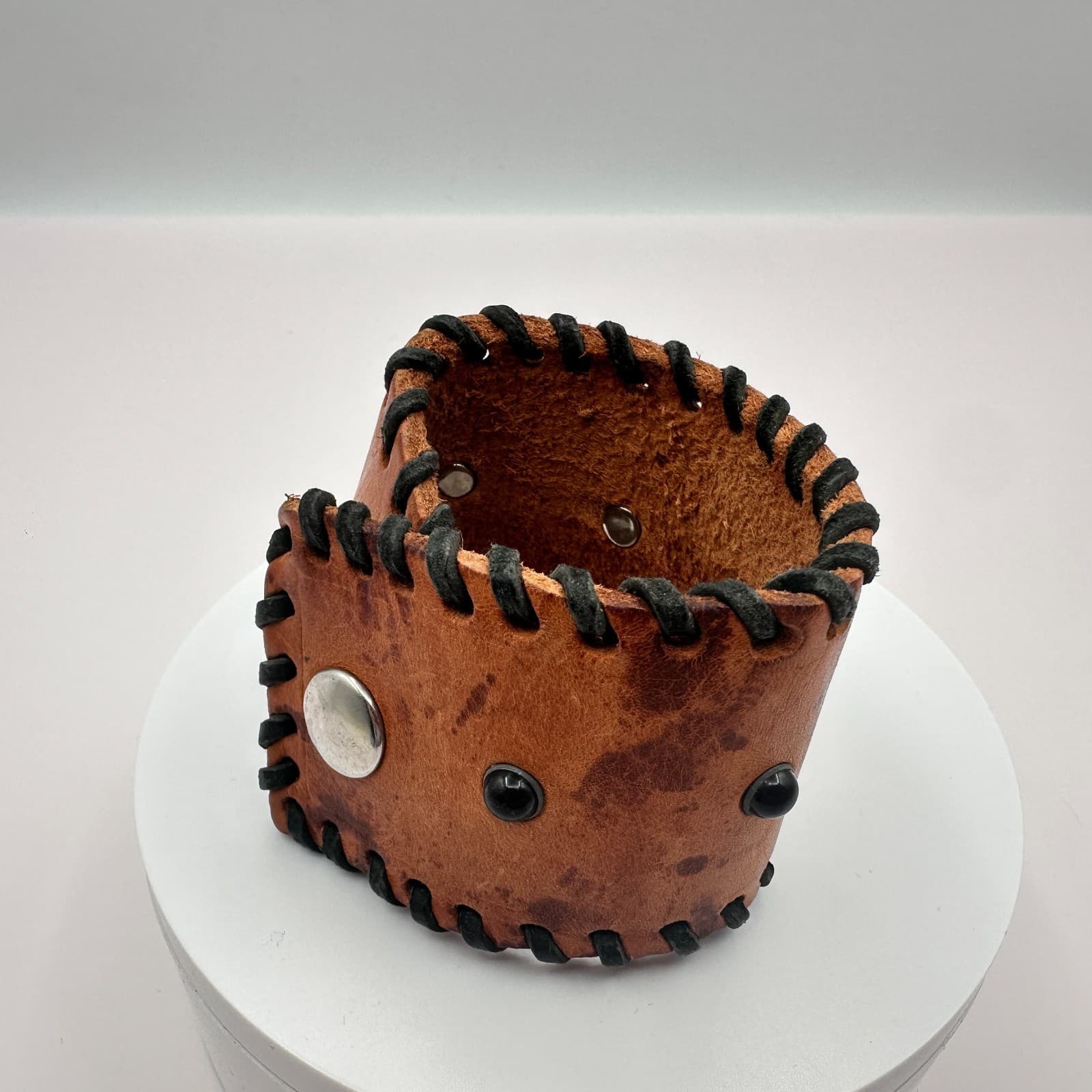Vintage 90s Brown Leather Hand Bracelet Beaded Boho Classic Fashion Jewelry Y2K - Thumbnail 3