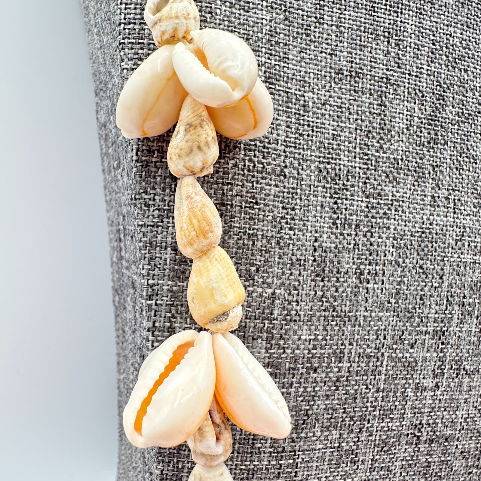 Vinatge 90s Cream Nautical Cowrie Snail Shell Necklace Women's Jewelry Bib Y2K - Thumbnail 3