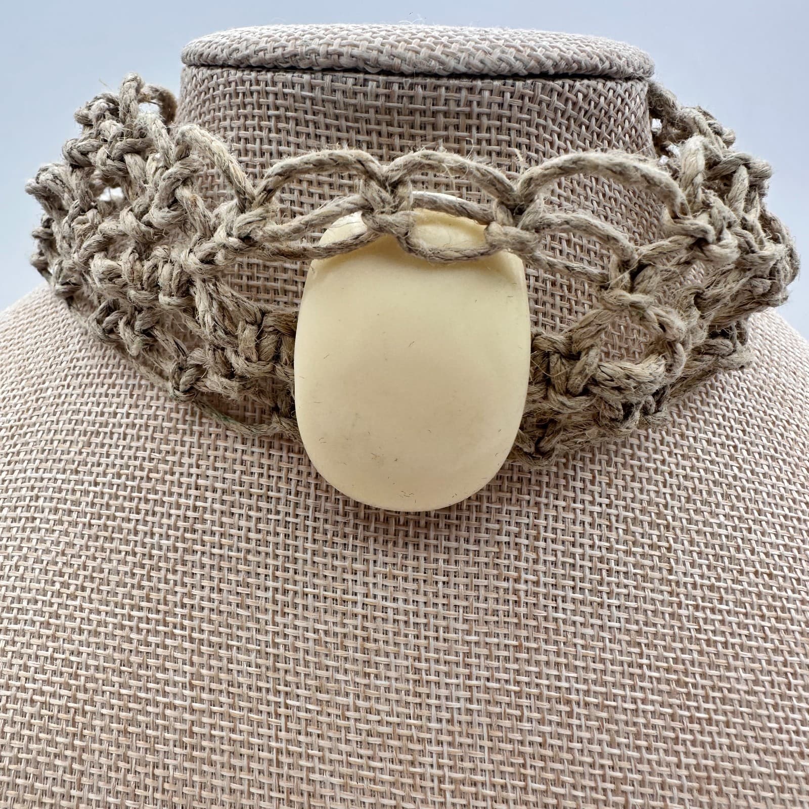 Vintage Y2K Cream Tagua Nut Stone Macrame Hemp Woven Choker Necklace Jewelry 90s - Thumbnail 2