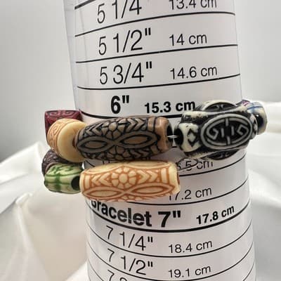 Vintage Y2K Gold Tone Charm Carved Beaded Stretch Statement Bracelet Jewelry - Thumbnail 9