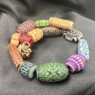 Vintage Y2K Gold Tone Charm Carved Beaded Stretch Statement Bracelet Jewelry - Thumbnail 6