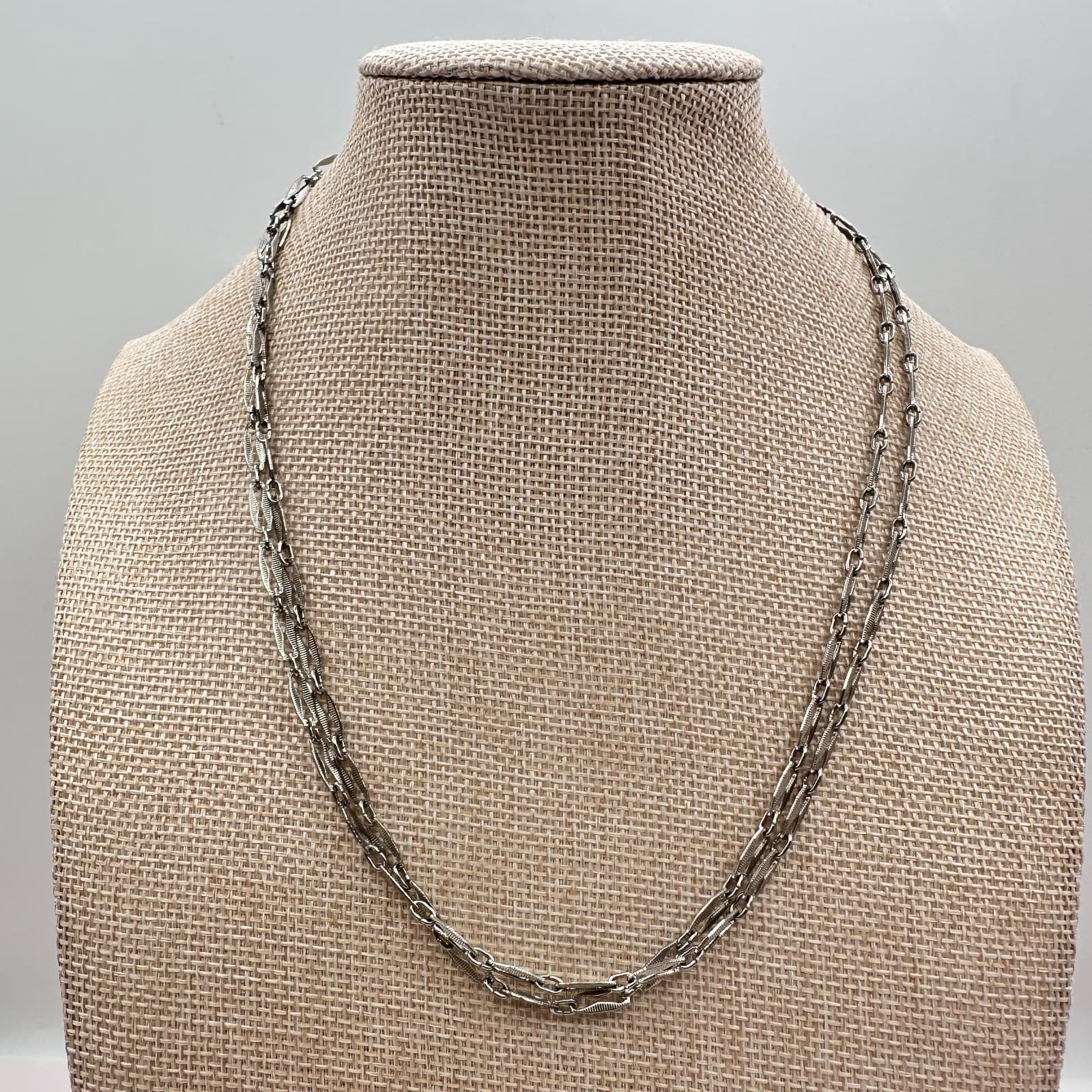 Vintage 90s Bar Link Double Strand Chain Classic Necklace Silver Tone Jewelry - Thumbnail 2