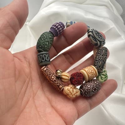 Vintage Y2K Gold Tone Charm Carved Beaded Stretch Statement Bracelet Jewelry - Thumbnail 8