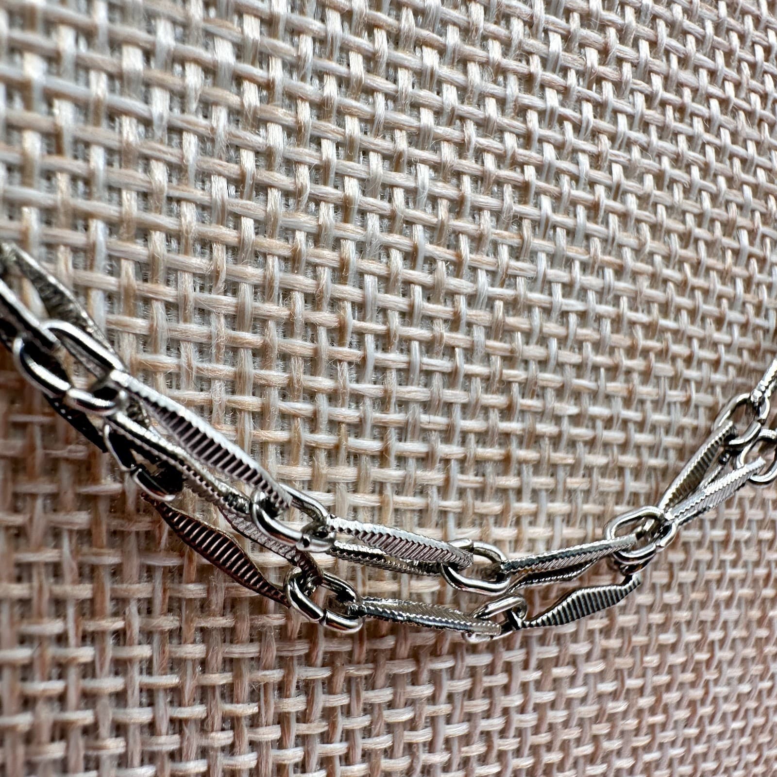 Vintage 90s Bar Link Double Strand Chain Classic Necklace Silver Tone Jewelry - Thumbnail 5
