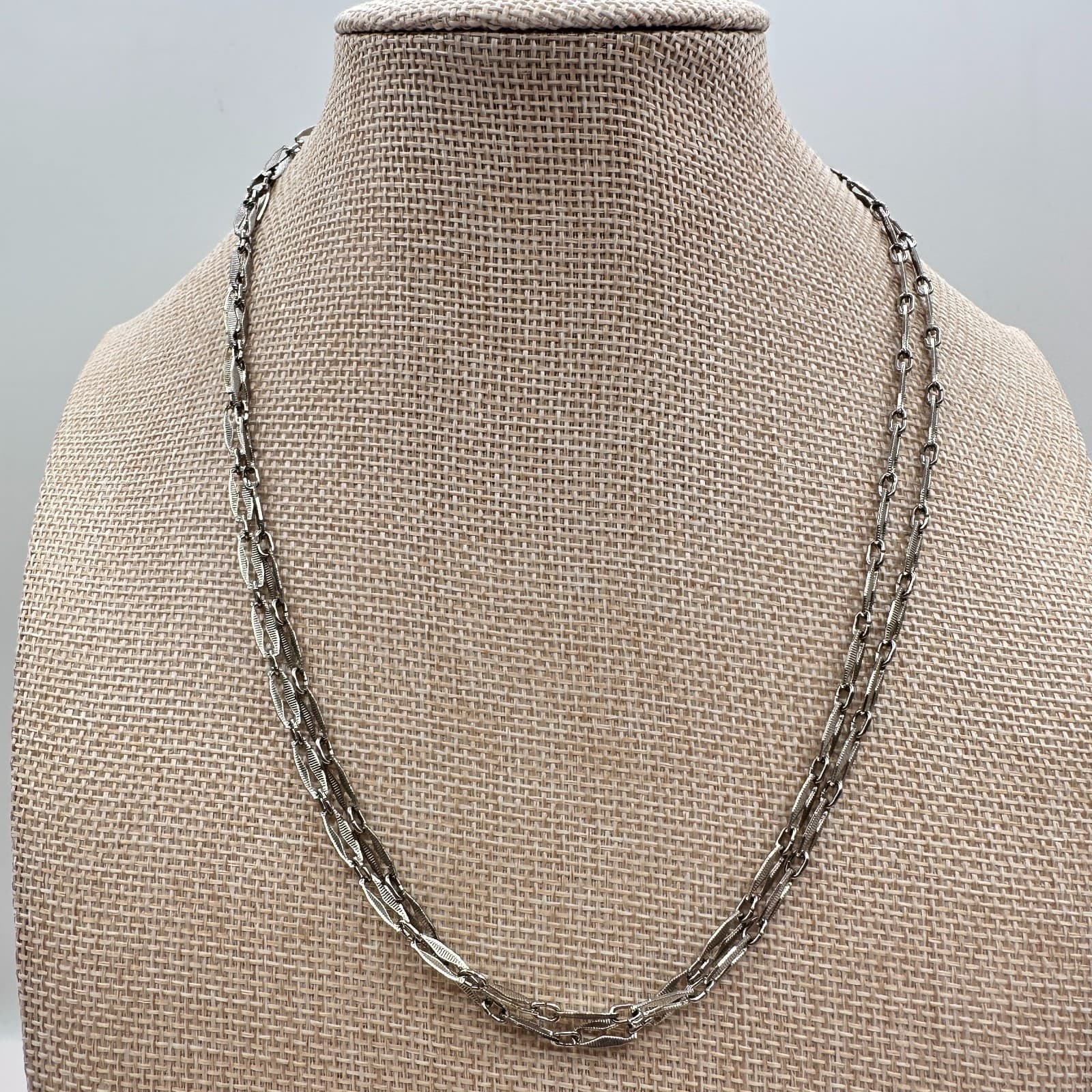 Vintage 90s Bar Link Double Strand Chain Classic Necklace Silver Tone Jewelry - Thumbnail 9