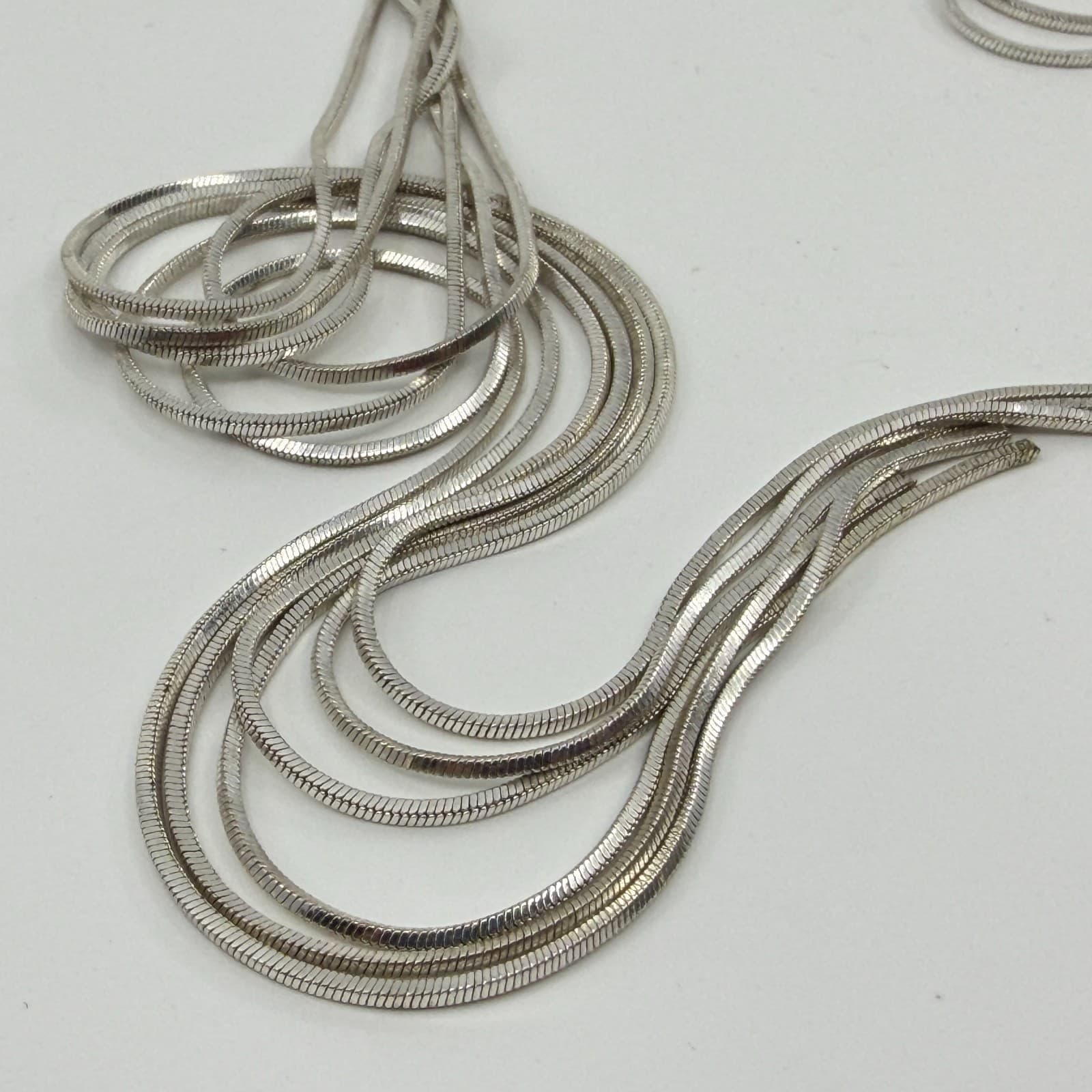 Y2K Liquid Silver Tone Multi Strand Snake Chain Dangle Drop Statement Earrings - Thumbnail 3