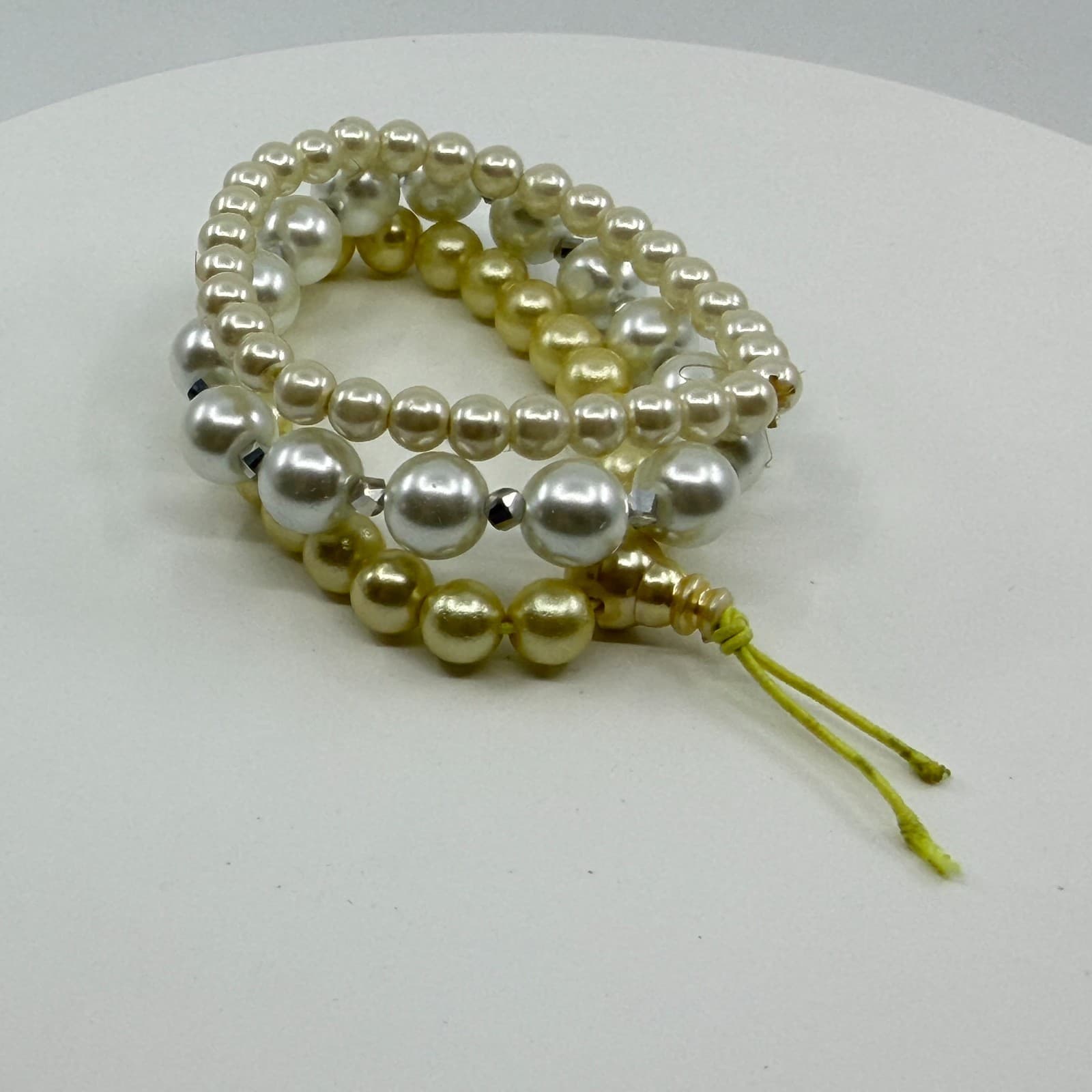 3 Pc Faux Pearl Stackable Bracelet Gold Tone White Stretch Layered Jewelry Set - Thumbnail 7