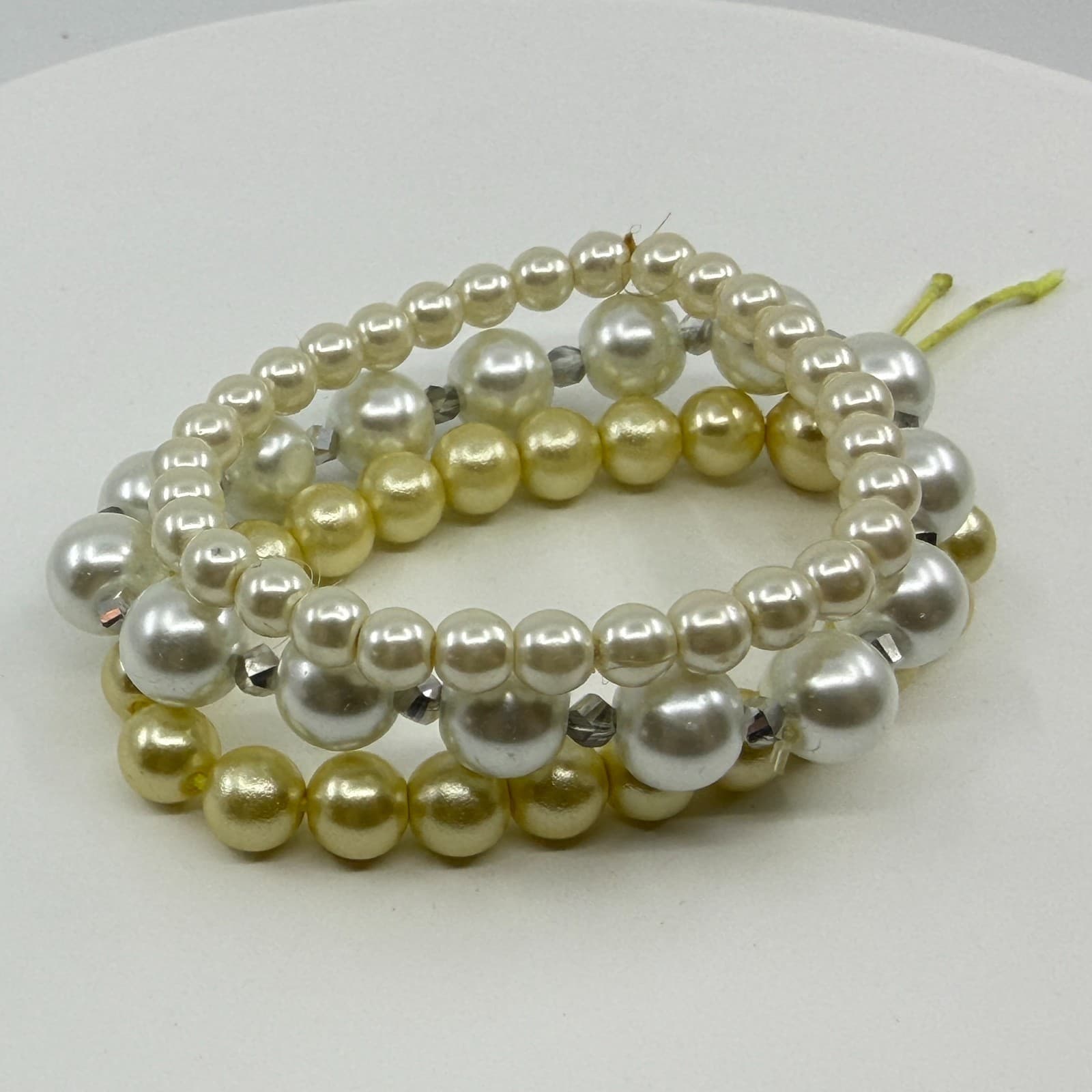 3 Pc Faux Pearl Stackable Bracelet Gold Tone White Stretch Layered Jewelry Set - Thumbnail 5