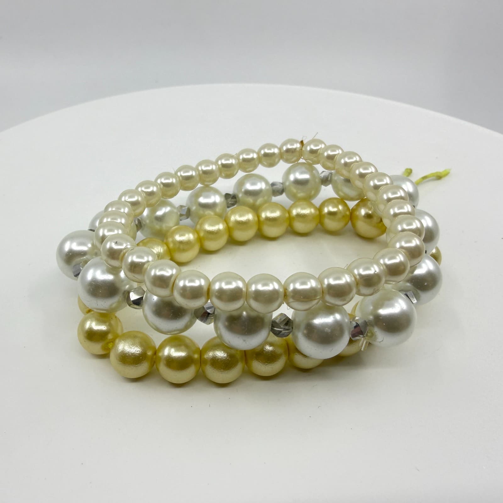 3 Pc Faux Pearl Stackable Bracelet Gold Tone White Stretch Layered Jewelry Set - Thumbnail 2