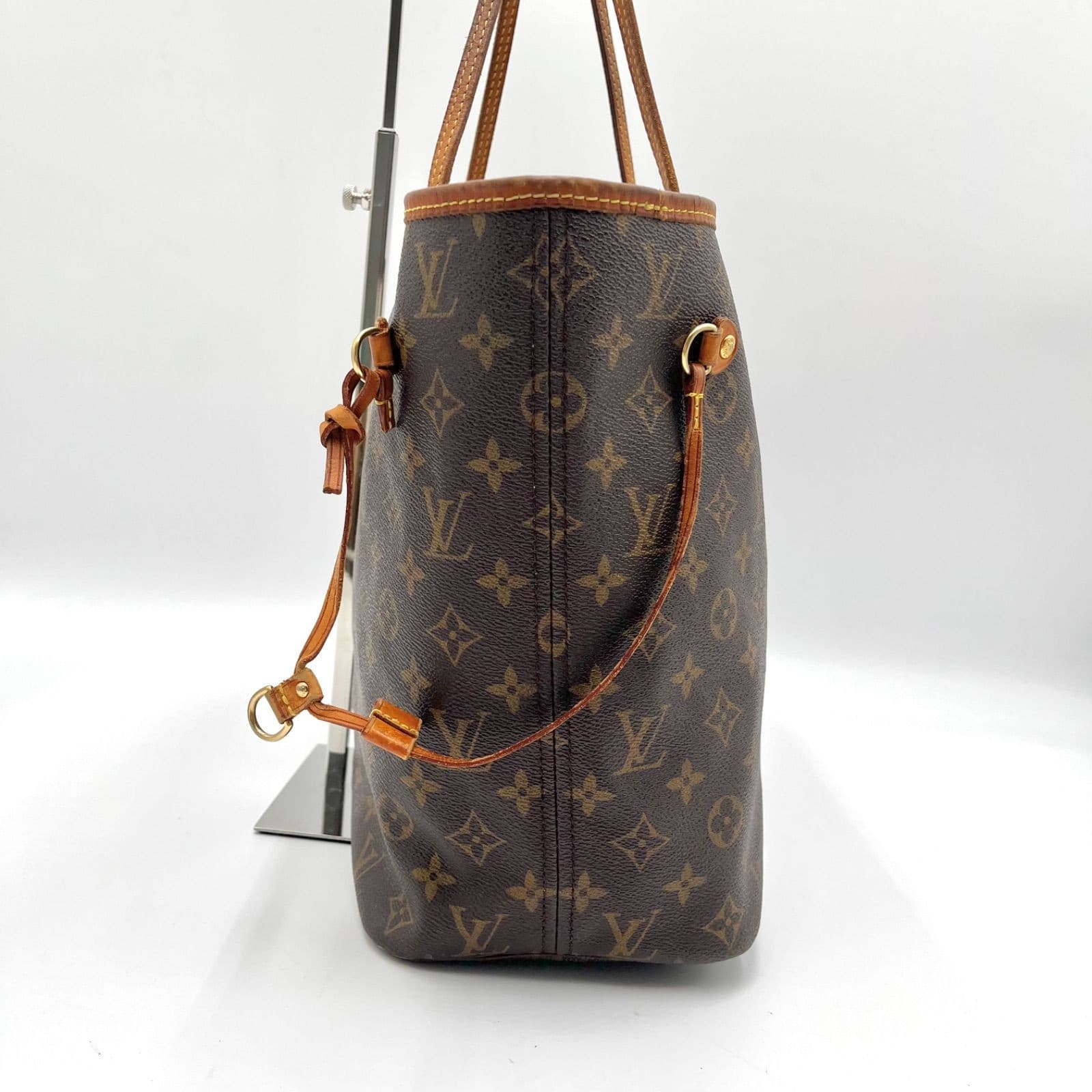 Louis Vuitton Neverfull MM Monogram Tote Bag - Thumbnail 10