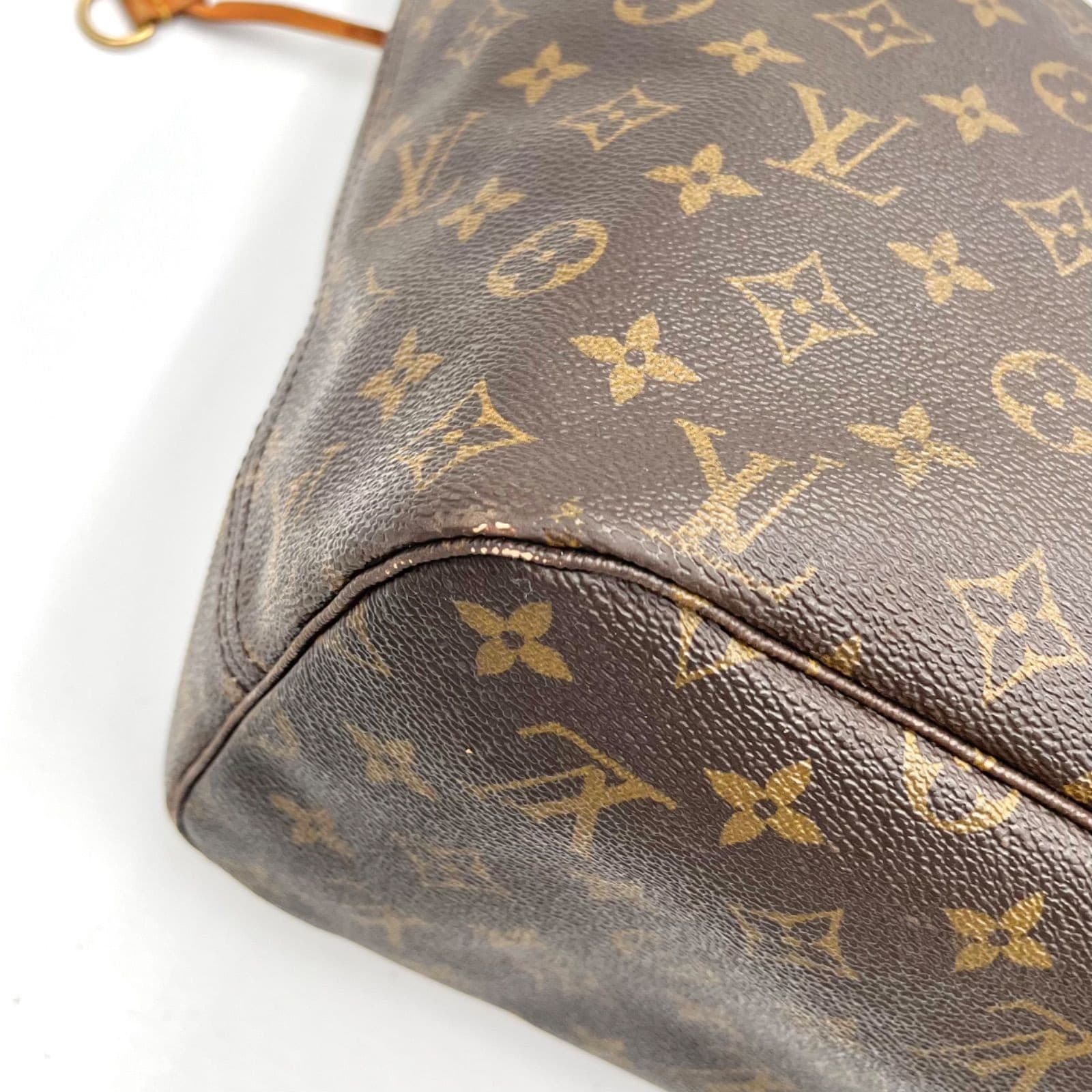 Louis Vuitton Neverfull MM Monogram Tote Bag - Thumbnail 12