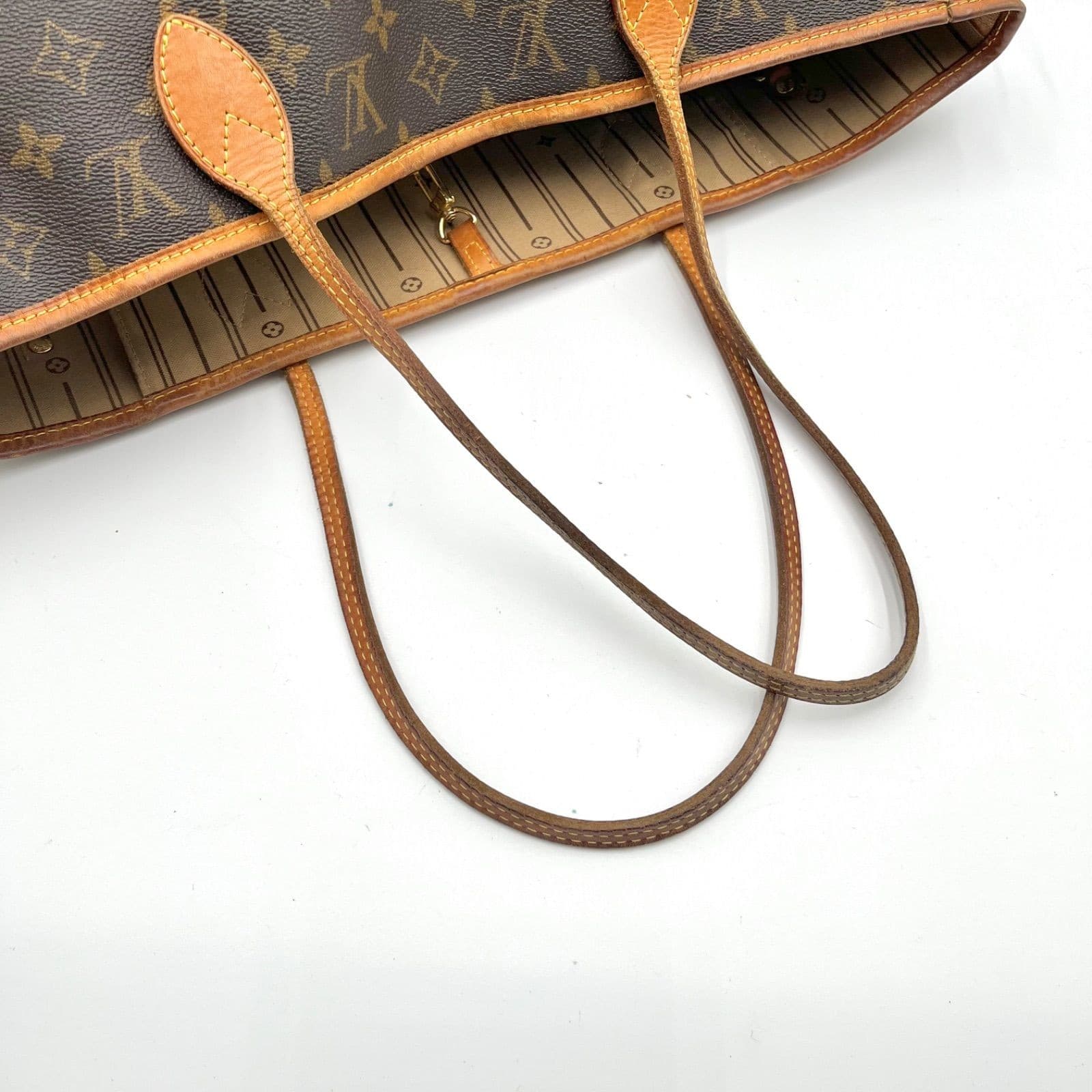 Louis Vuitton Neverfull MM Monogram Tote Bag - Thumbnail 16