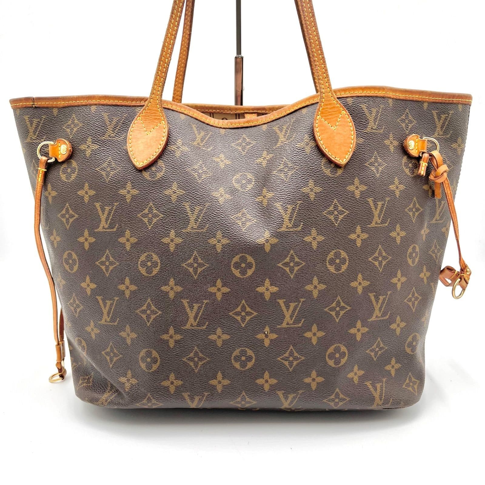Louis Vuitton Neverfull MM Monogram Tote Bag - Thumbnail 7