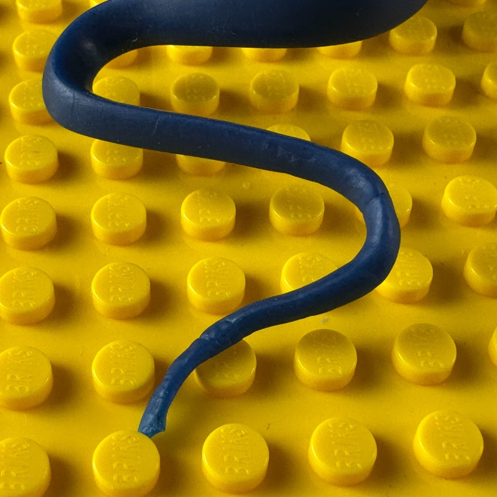 Retired LEGO Ninjago Skales Serpentine Snake Minifigure njo0040 9444 Gold Staff - Thumbnail 3