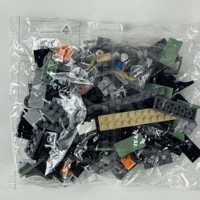 Retired LEGO Black Parts Bag 9 Sealed Bricks Plates Lot 2017 Pieces Building - Thumbnail 3
