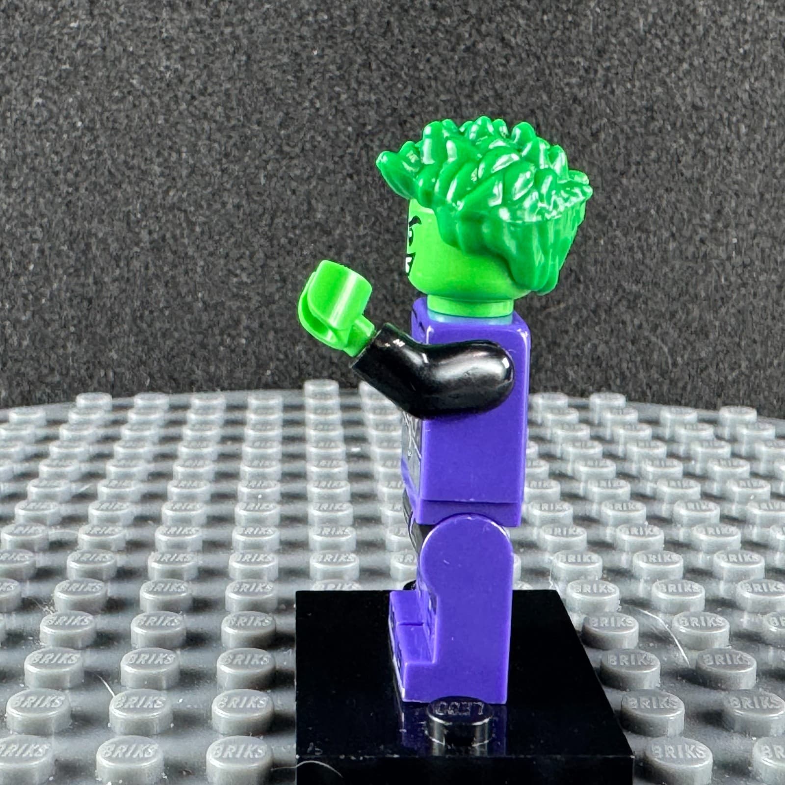 Retired LEGO DC Beast Boy SH0198 Minifigure Teen Titans 76035 - Thumbnail 5