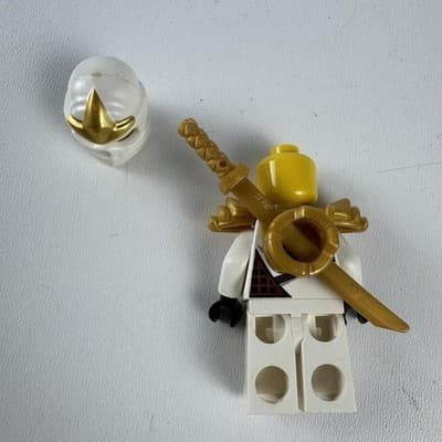 LEGO Ninjago Zane NJO0031 Minifigure White Ninja Gold Armor Sword Figure Toy - Thumbnail 3