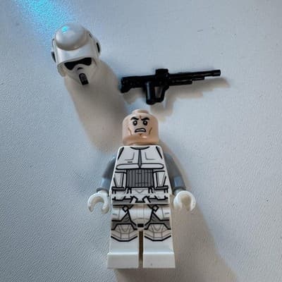 LEGO Star Wars Scout Trooper SW1182 Minifigure Blaster Rifle Helmet White Gray - Thumbnail 4