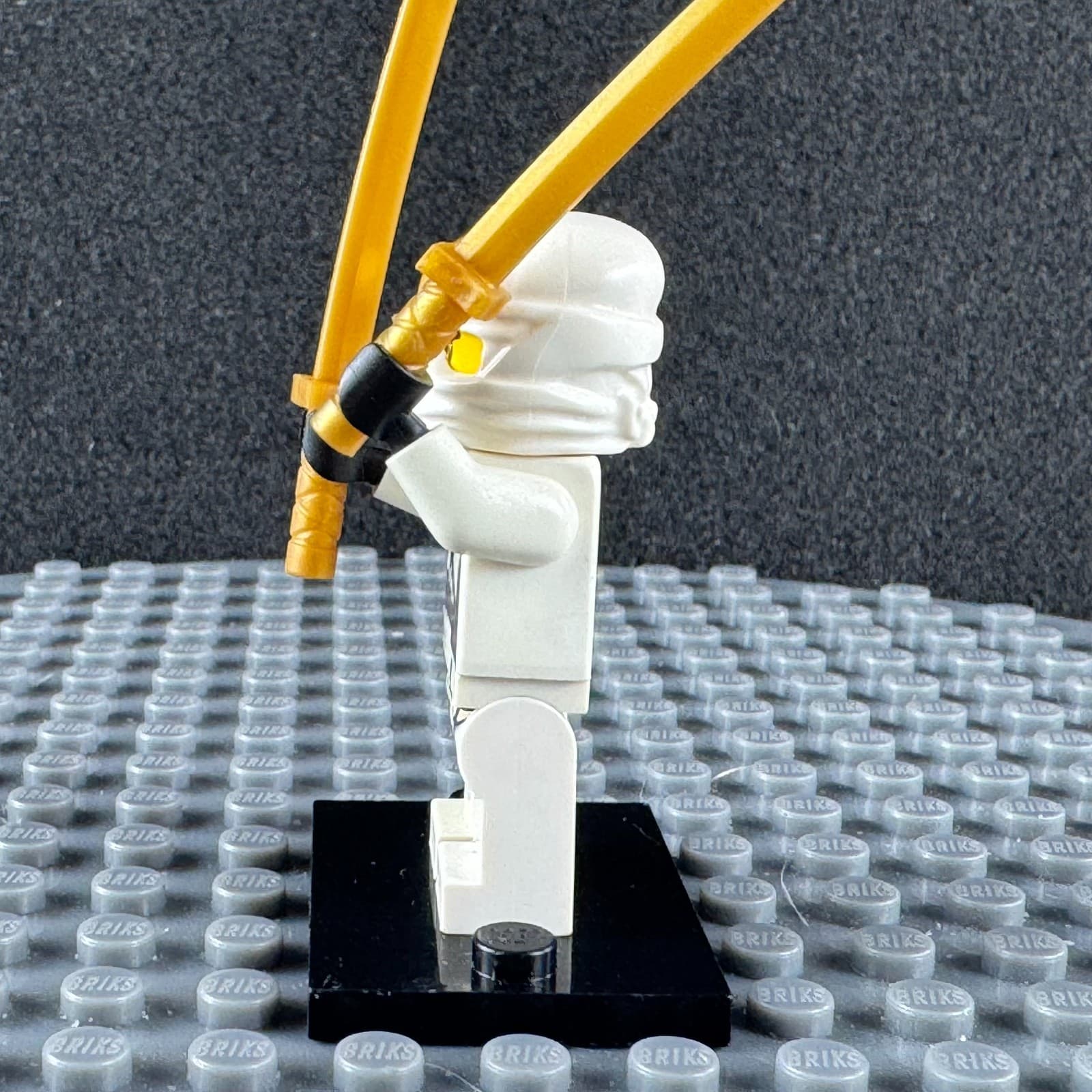 Retired LEGO® Ninjago Minifigure - Zane ZX - Rise of Snakes NJO0053 30086 - Thumbnail 6
