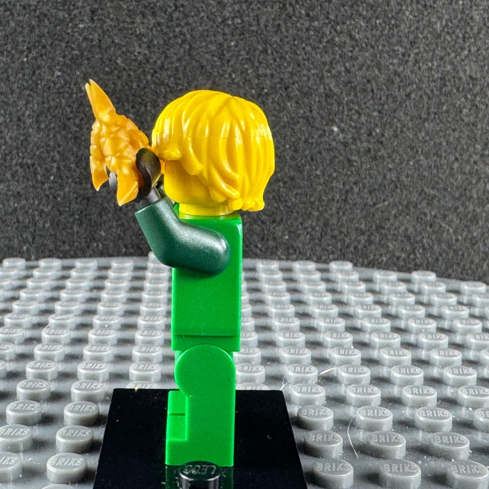Retired LEGO® Ninjago Minifigure - Lloyd Techno Robe Rebooted - NJO0097 - 1V - Thumbnail 5