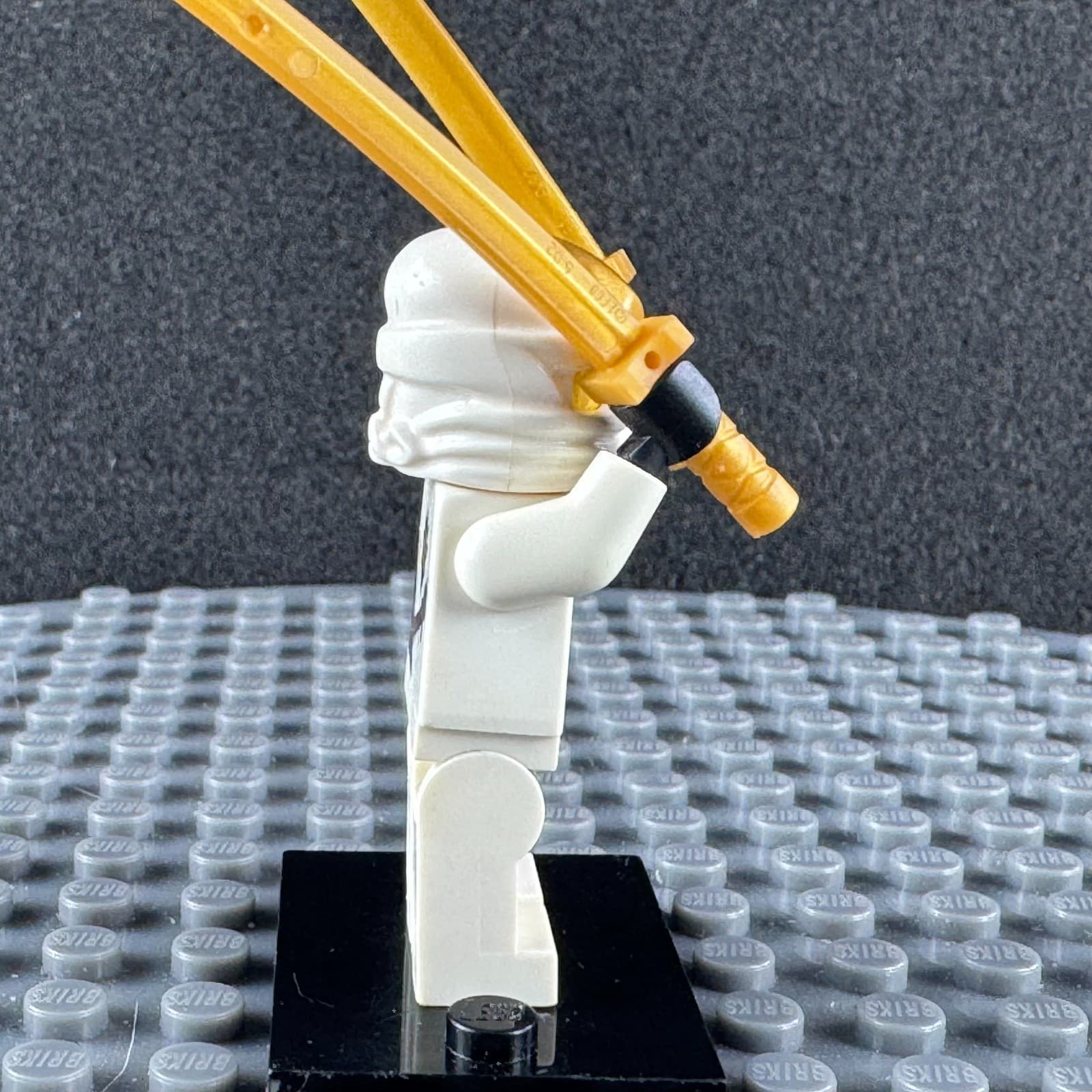 Retired LEGO® Ninjago Minifigure - Zane ZX - Rise of Snakes NJO0053 30086 - Thumbnail 4