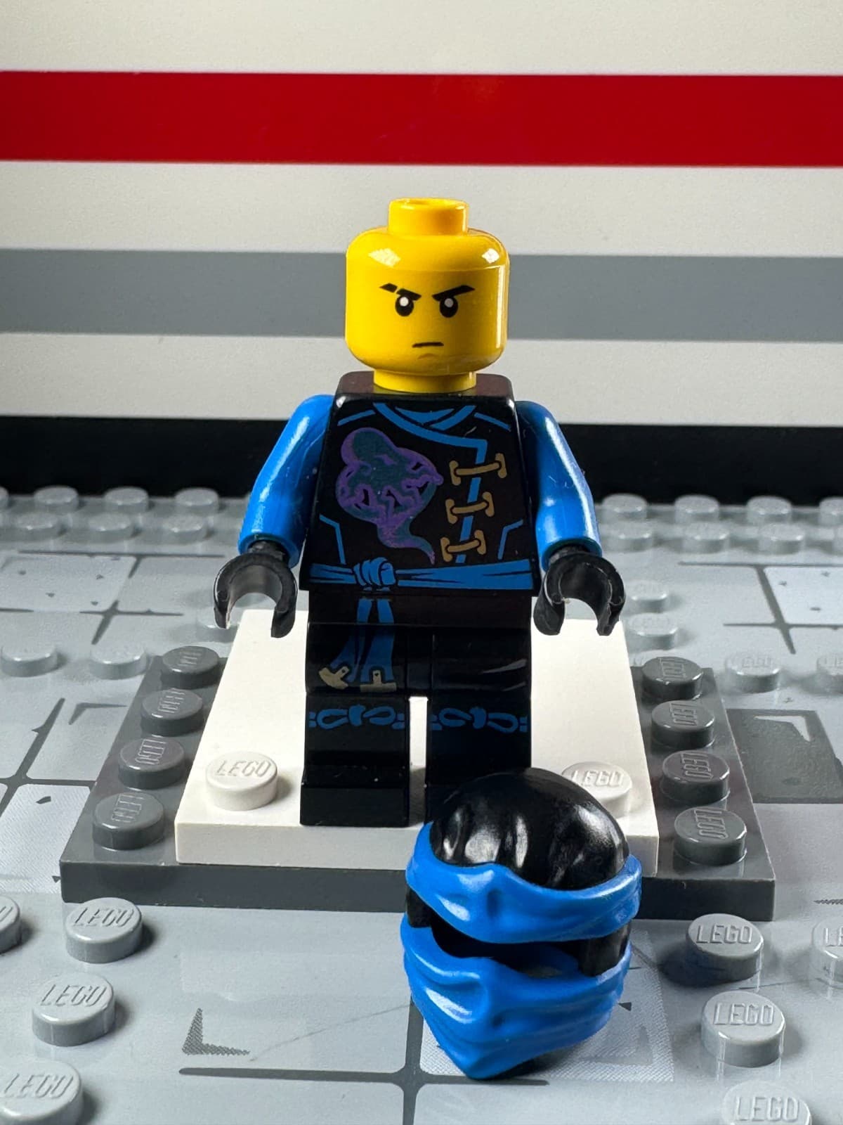 LEGO Ninjago Jay Skybound Minifigure njo0210 Rare 70602 Elemental Dragon - Thumbnail 3