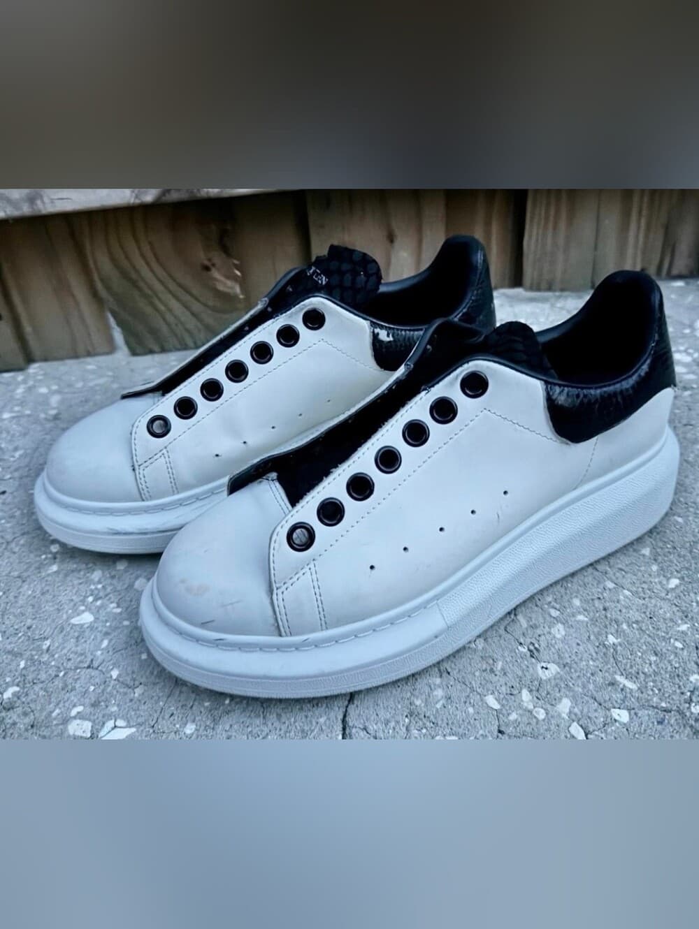 ALEXANDER MCQUEEN White Platform Oversized Sneakers with Black Accents W8.5 M6.5 - Thumbnail 2