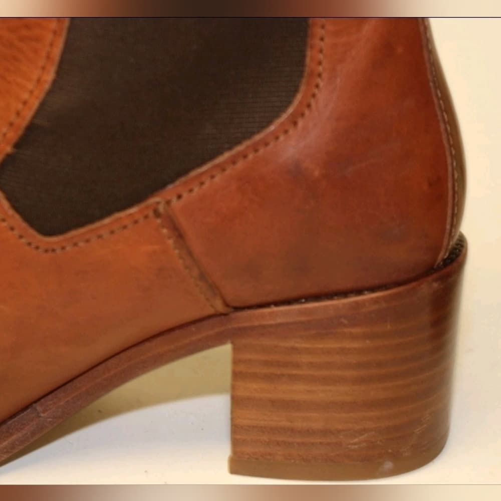 A.P.C. Rue Madame Paris Womens EUR 37 US 7 Brown Leather Chelsea Ankle Boots - Thumbnail 2