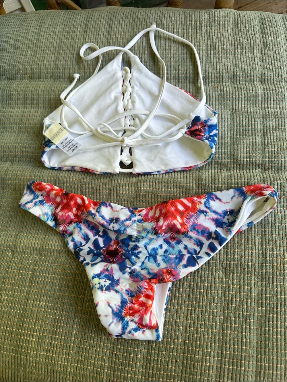 NWOT L*Space Nikki Kaleidoscope Dream bikini set extra small - Thumbnail 3