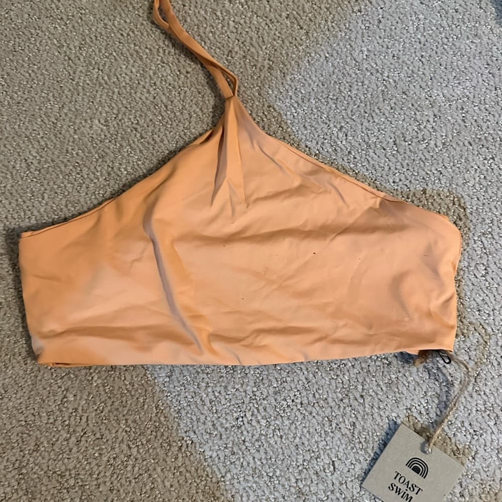 NWT Toast x Free People apex bikini top sandstone