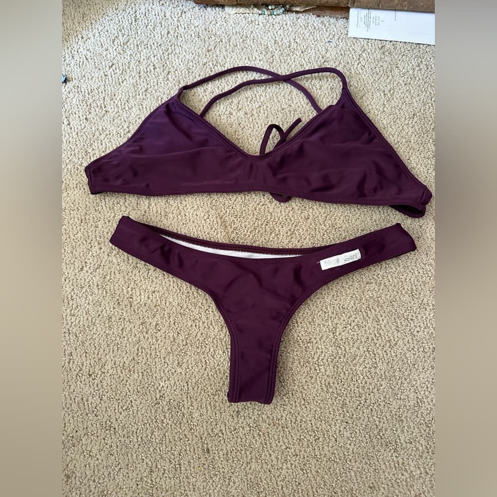 Maui Girl thong bikini velvet red