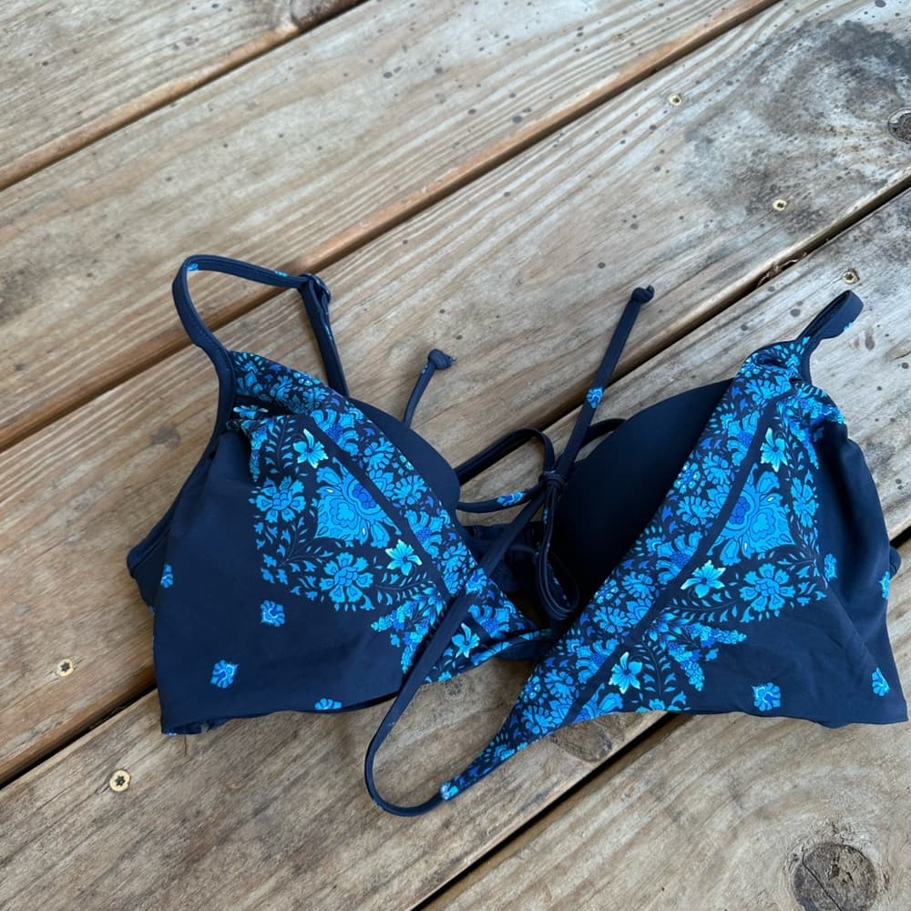 NWOT Seafolly Border wrap front booster bikini top