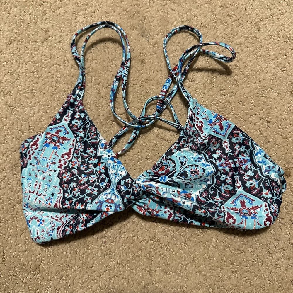 NWOT L*Space Hartley bikini top Moroccan print