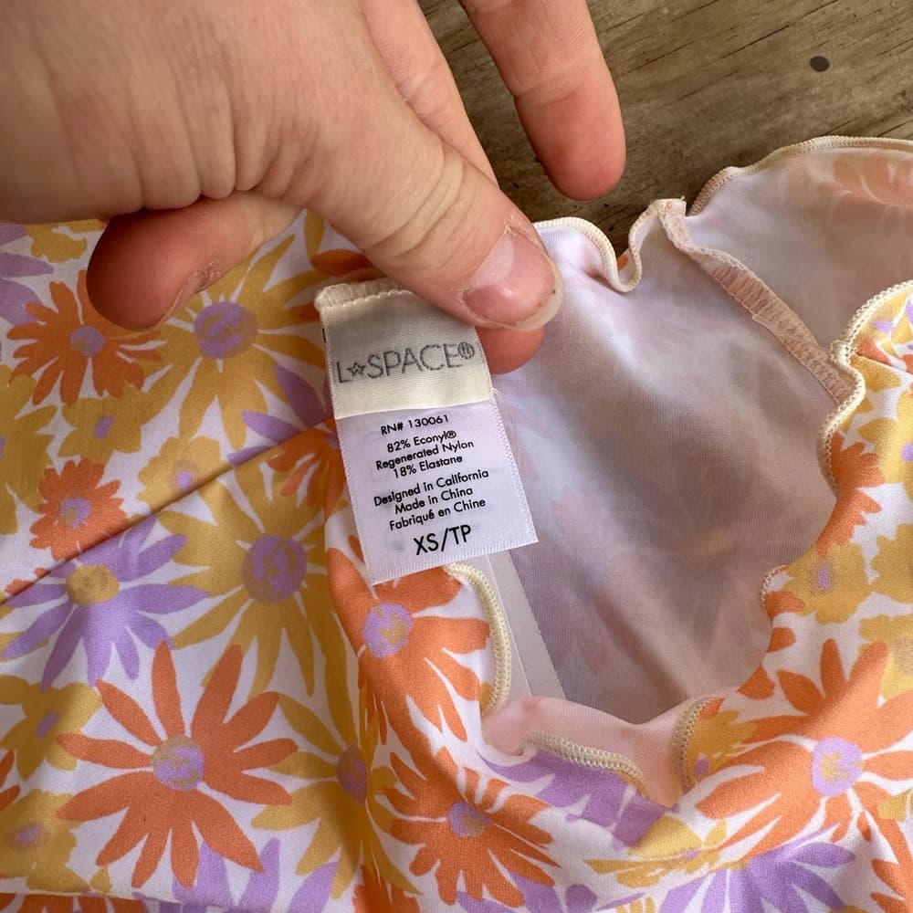 NWT L*Space Wildflower swim crop top Oopsie Daisy - Thumbnail 2