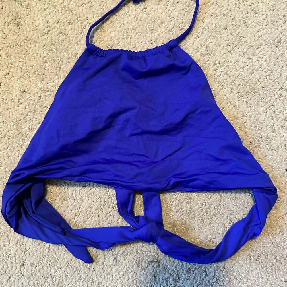 NWOT L*Space Lizzie high neck bikini top