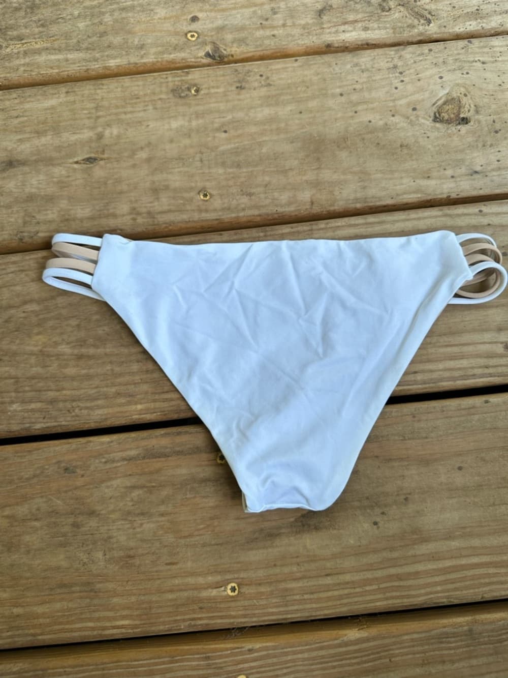 NWOT L*Space Low Down bikini bottoms white cream - Thumbnail 3