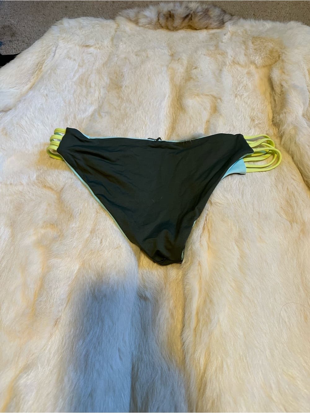 NWOT L*Space Low Down bikini bottoms dark green - Thumbnail 3