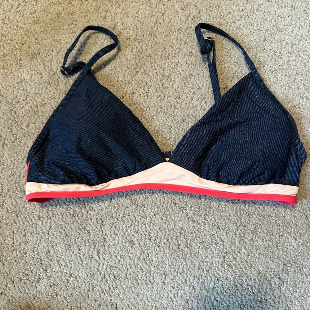 NWOT L*Space Avella bikini top