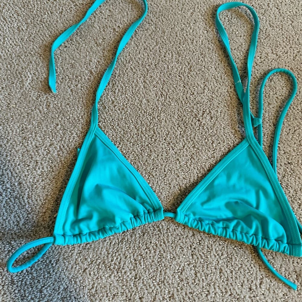 Vintage Y2K Victoria’s Secret triangle bikini small